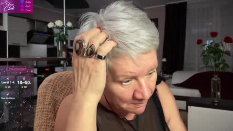 Roxana online show from 4, 2, 2025