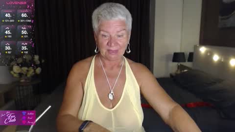 Snapshot of roxana_brooks chatting on 10, 1, 2026 Roxana online show from 10, 1, 2026