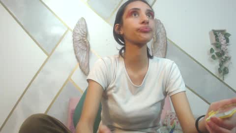 Snapshot of roxana_cyrano chatting on 5, 12, 2024 online show from 5, 12, 2024