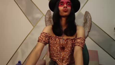 Snapshot of roxana_cyrano chatting on 20, 2, 2025 online show from 20, 2, 2025