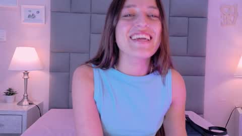 Roxana   online show from 11, 10, 2025