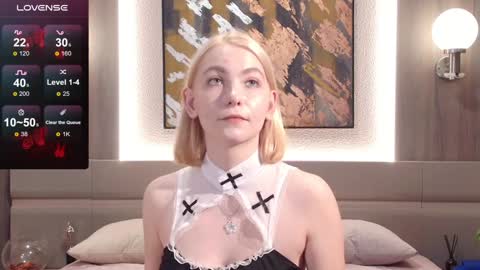 Snapshot of roxana_perry chatting on 1, 1, 2025 Roxana online show from 1, 1, 2025