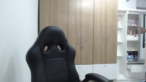 Roxana online show from 5, 12, 2025