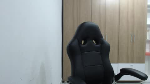 Snapshot of roxanalove7 chatting on 10, 4, 2026 Roxana online show from 10, 4, 2026