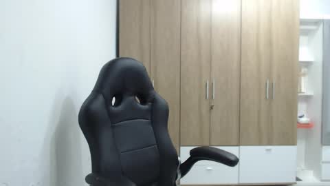 Snapshot of roxanalove7 chatting on 29, 4, 2026 Roxana online show from 29, 4, 2026