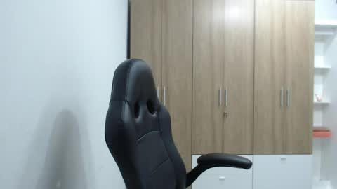Snapshot of roxanalove7 chatting on 15, 5, 2026 Roxana online show from 15, 5, 2026