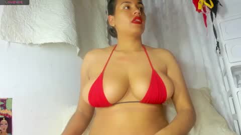 Snapshot of roxanamariahills_ chatting on 14, 7, 2026 Rosita online show from 14, 7, 2026