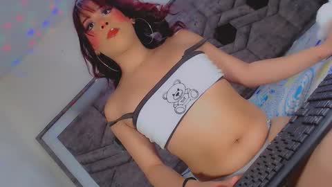 Snapshot of roxanawillts chatting on 26, 9, 2025 roxanawillts online show from 26, 9, 2025
