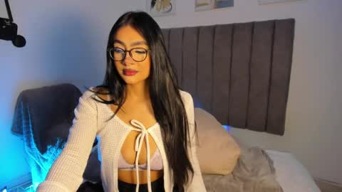 Roxane online show from 17, 3, 2026