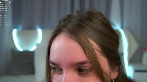 roxannastoo online show from 4, 2, 2026