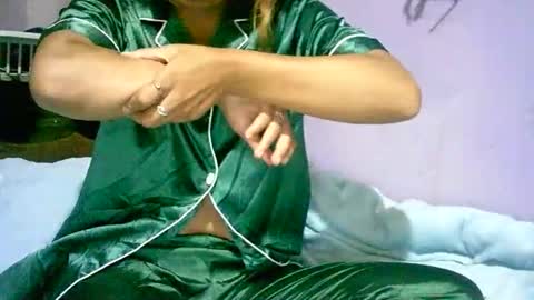 Snapshot of roxanne_98 chatting on 7, 2, 2026 roxanne_98 online show from 7, 2, 2026