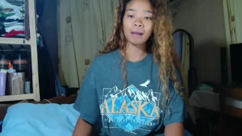roxanne_98 online show from 23, 4, 2026