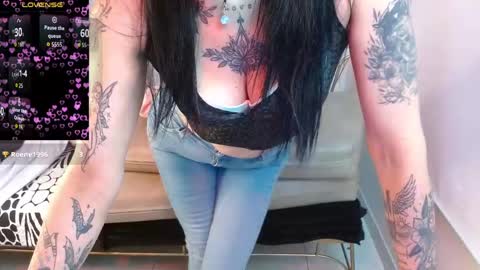 Roxanne online show from 11, 5, 2026
