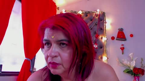 Snapshot of roxettemature chatting on 28, 12, 2024 RoxetteMature online show from 28, 12, 2024