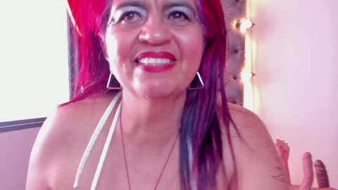 Snapshot of roxettemature chatting on 19, 1, 2025 RoxetteMature online show from 19, 1, 2025