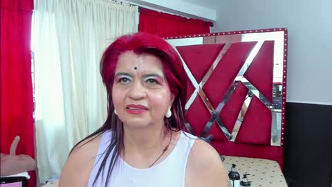 Snapshot of roxettemature chatting on 23, 1, 2025 RoxetteMature online show from 23, 1, 2025