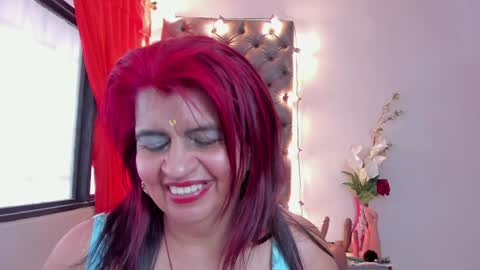 Snapshot of roxettemature chatting on 25, 1, 2025 RoxetteMature online show from 25, 1, 2025