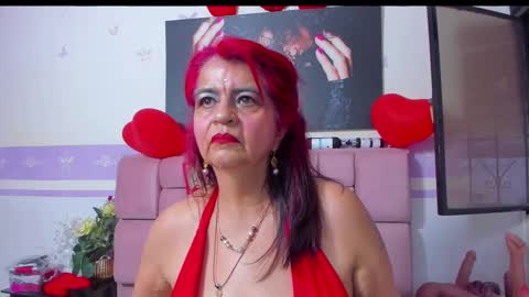 Snapshot of roxettemature chatting on 11, 2, 2025 RoxetteMature online show from 11, 2, 2025