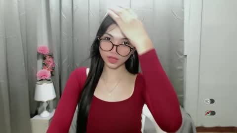 Snapshot of roxie_fuckdoll chatting on 6, 12, 2024 Roxie online show from 6, 12, 2024
