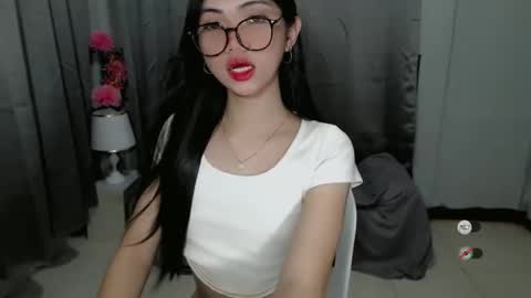 Snapshot of roxie_fuckdoll chatting on 11, 12, 2024 Roxie online show from 11, 12, 2024