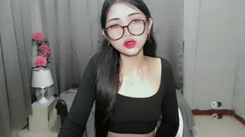Snapshot of roxie_fuckdoll chatting on 11, 12, 2024 Roxie online show from 11, 12, 2024