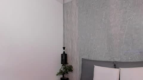 Roxie  online show from 30, 12, 2024