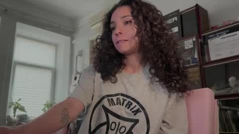 Roxie online show from 25, 3, 2026