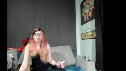 roxihazeleyes online show from 5, 10, 2025