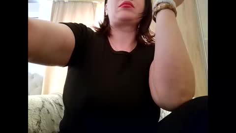 Snapshot of roxolanaa_sexy chatting on 27, 3, 2026 ROXOLANAA SEXY online show from 27, 3, 2026