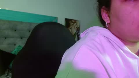 roxiie online show from 15, 12, 2025