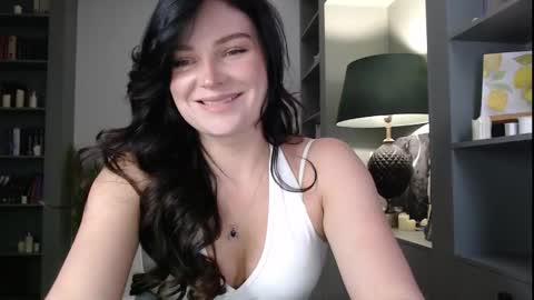 roxxiejet online show from 1, 12, 2025