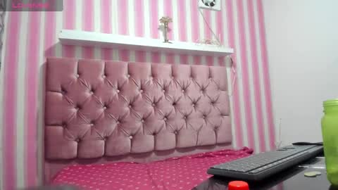 roxxy_velasquez online show from 22, 12, 2024