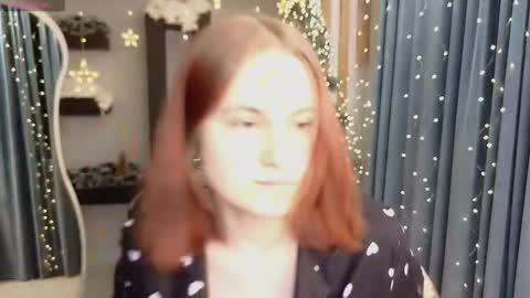 Roxy fiery online show from 22, 12, 2025