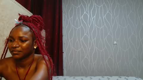Snapshot of roxy_heather chatting on 26, 4, 2026 Roxy online show from 26, 4, 2026