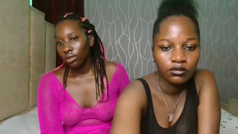 Snapshot of roxy_heather chatting on 5, 5, 2026 Roxy online show from 5, 5, 2026