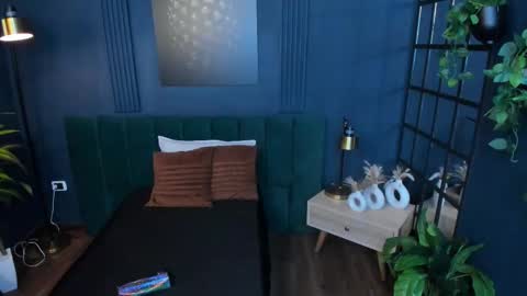 Roxy hell online show from 6, 1, 2026