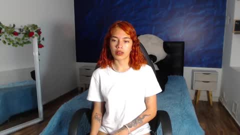 roxy_jones_ online show from 23, 2, 2025