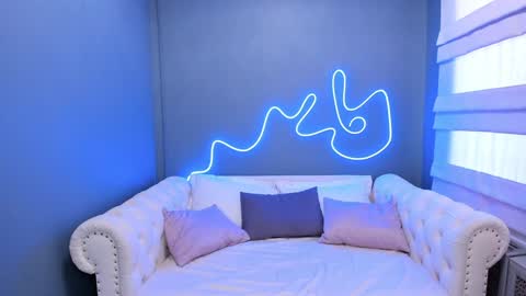 Roxy online show from 12, 12, 2024