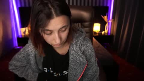 Snapshot of roxy_rayy chatting on 6, 12, 2024 roxy_rayy online show from 6, 12, 2024