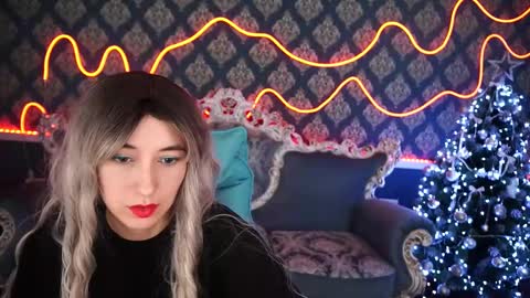 Snapshot of roxy_rayy chatting on 7, 1, 2025 roxy_rayy online show from 7, 1, 2025