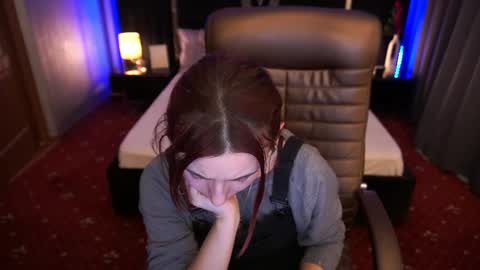 Snapshot of roxy_rayy chatting on 11, 3, 2025 roxy_rayy online show from 11, 3, 2025