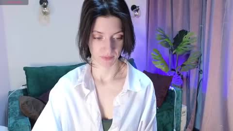 Snapshot of roxy_riot_ chatting on 14, 2, 2025 roxy_riot_ online show from 14, 2, 2025