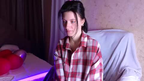 Snapshot of roxy_riot_ chatting on 17, 2, 2025 roxy_riot_ online show from 17, 2, 2025