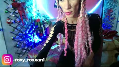 Snapshot of roxy_roxxan chatting on 10, 12, 2024 - online show from 10, 12, 2024