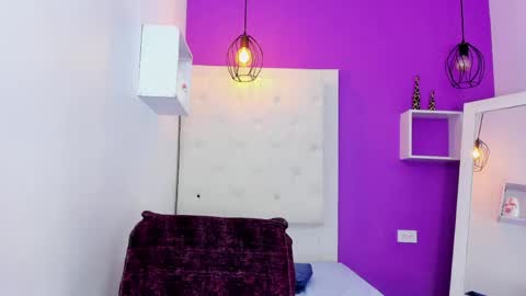 roxy_sexy69 online show from 29, 4, 2026