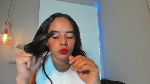 roxy_stone1 online show from 10, 6, 2026