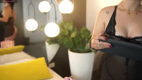 Roxy  online show from 16, 11, 2025