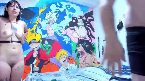 Snapshot of roxyandaron2 chatting on 15, 10, 2025 RoxyAron online show from 15, 10, 2025