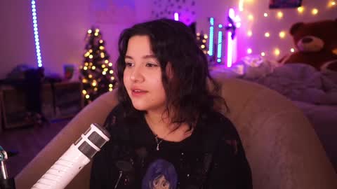 Snapshot of roxysuh chatting on 10, 12, 2024 roxysuh online show from 10, 12, 2024