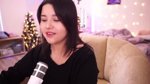 Snapshot of roxysuh chatting on 19, 12, 2024 roxysuh online show from 19, 12, 2024